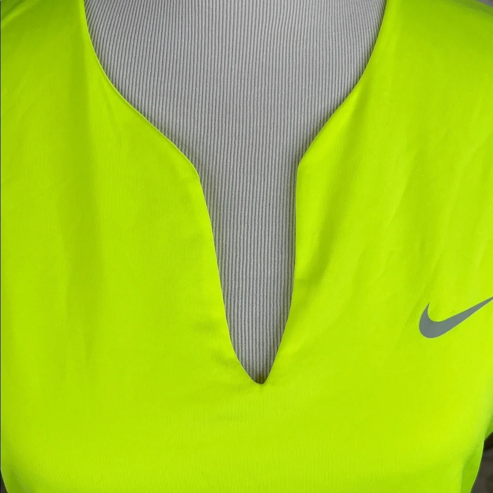 Nike Dry Fit T-Shirt Size XL